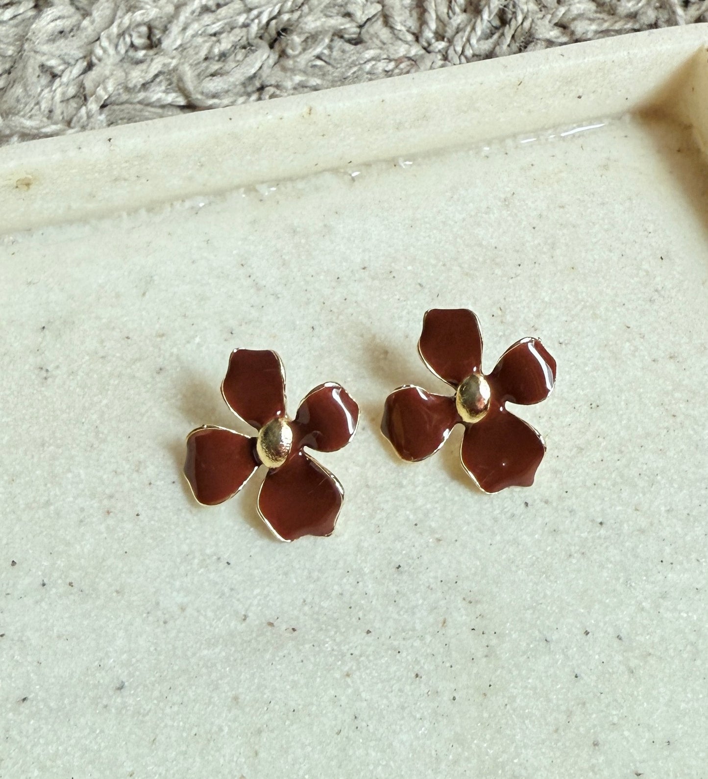 Petal Melt - Maroon