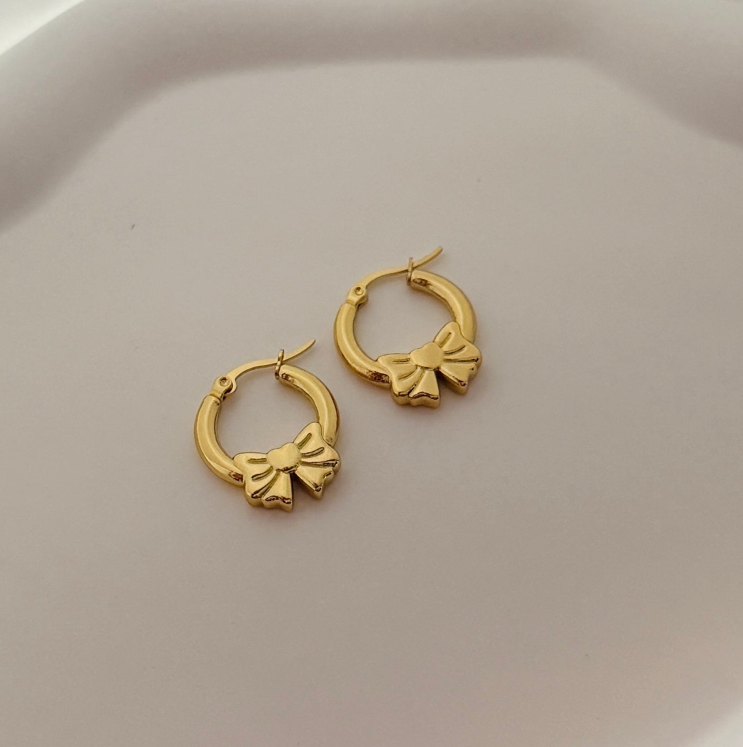 Bow Gold Hoop Earrings