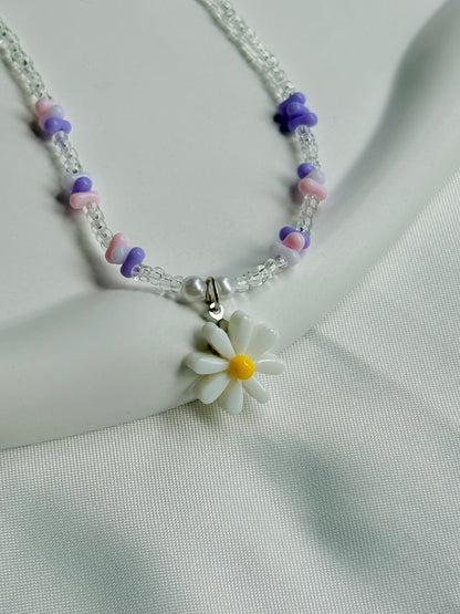 Daisy Bloom Necklace